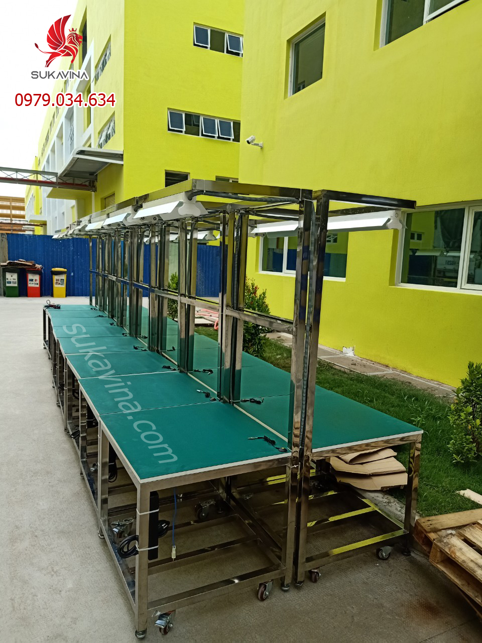 baninox.jpg (654 KB)